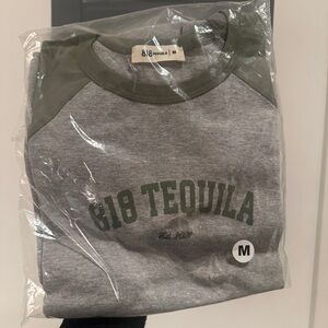 TEAM 818 COLORBLOCK CLASSIC BABY TEE